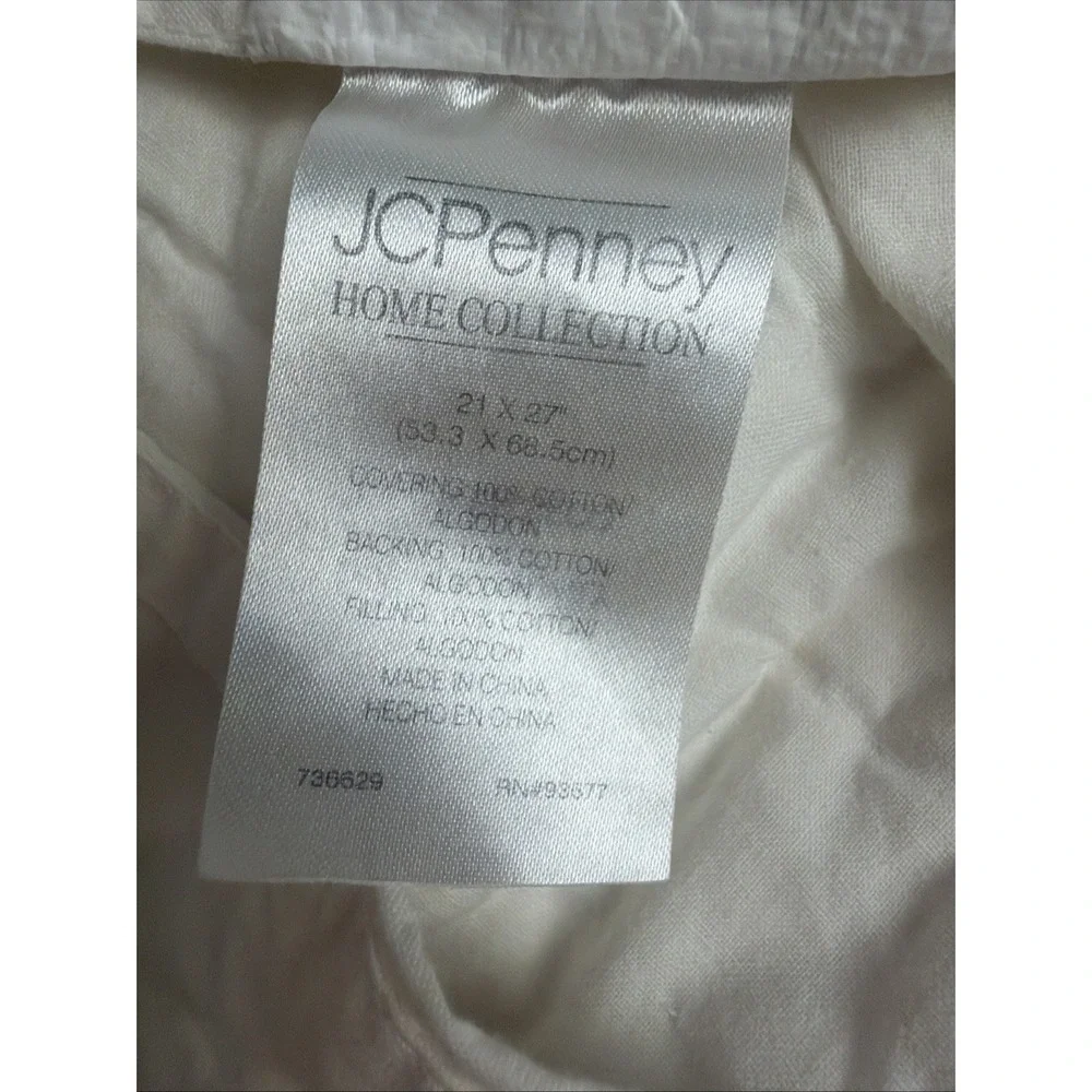 Jcpenney Home Collection White Quilted/Embroidered Pillow Shams 21 X 27 Set